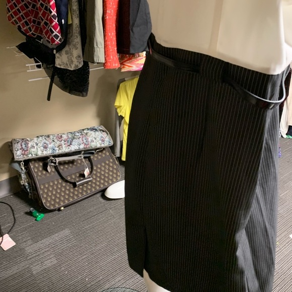 Shelby and Palmer dress - Picture 4 of 4